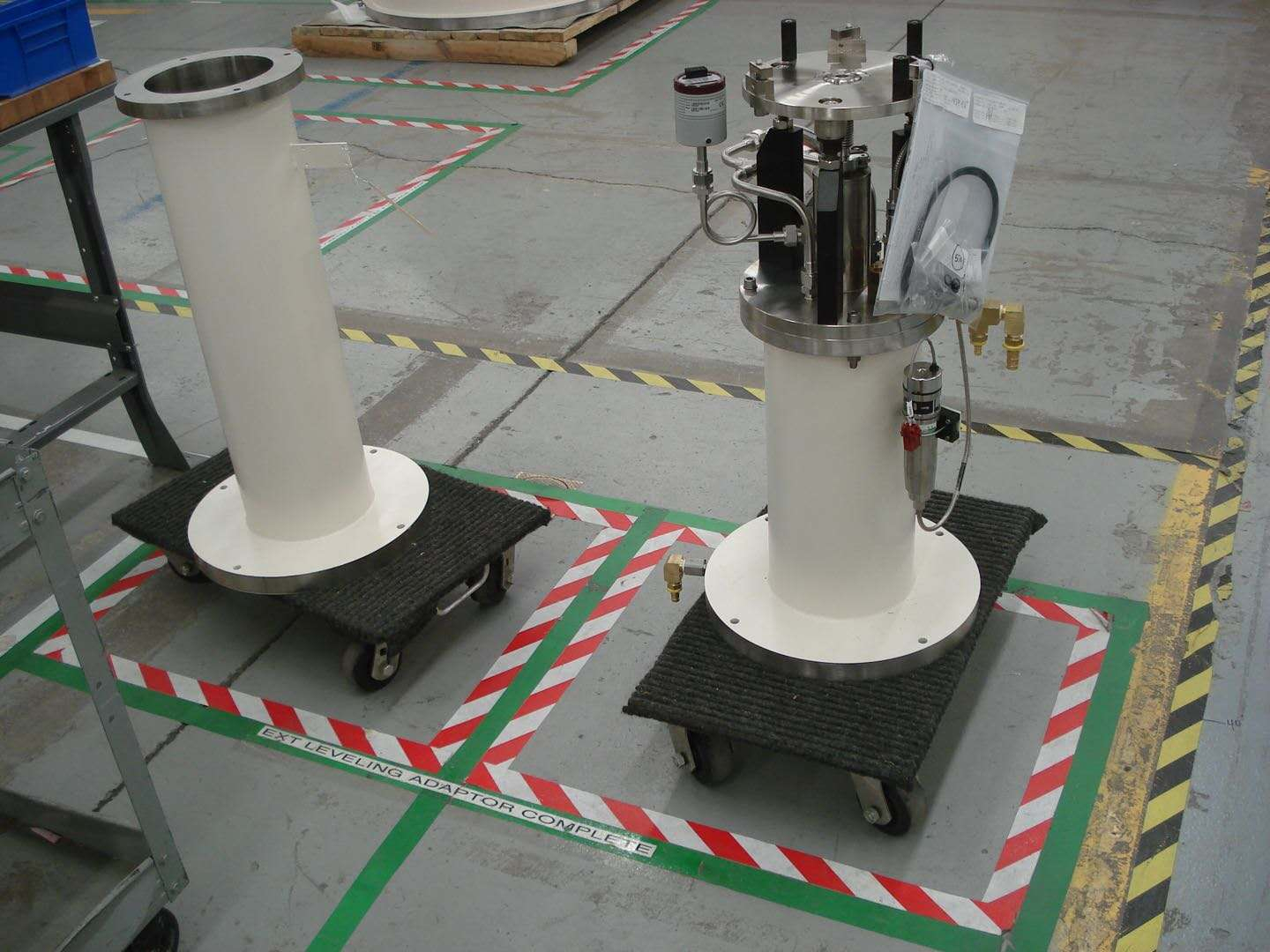 延长室和水平调整装置